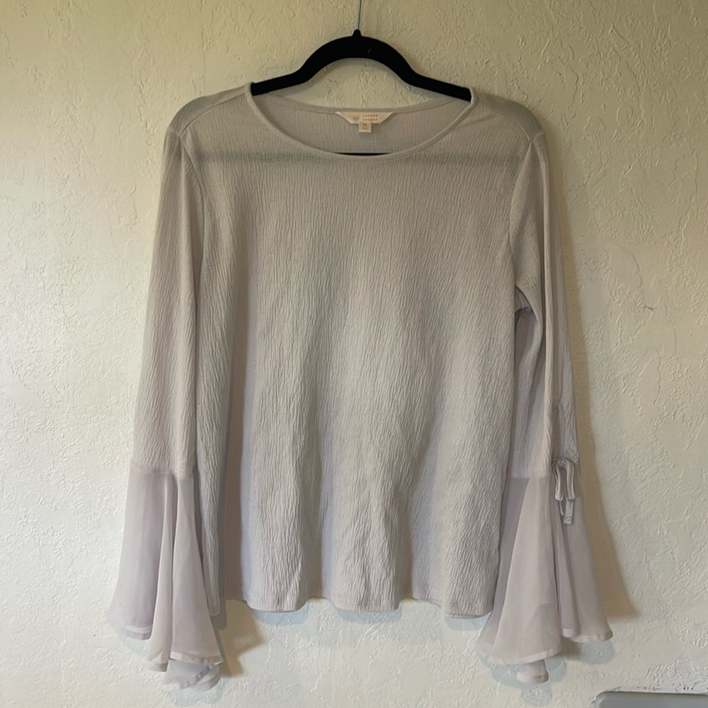 Lauren Conrad Blouse. Size M. Flowy sleeves!